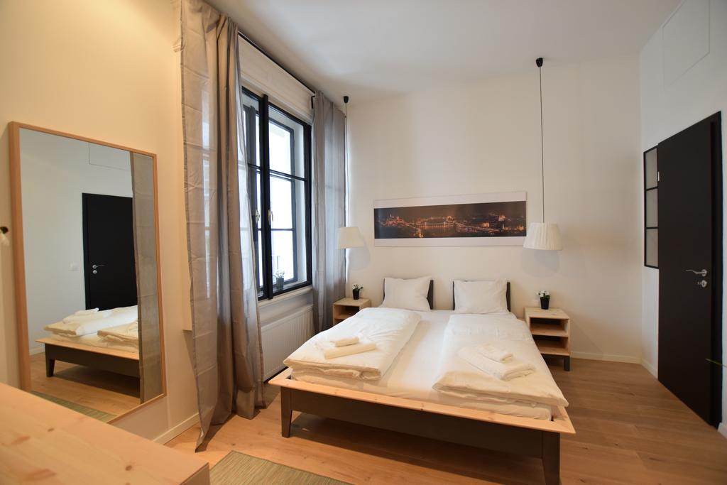 Luxury Apartment By Hi5 - Bajcsy Suite Budapeşte Dış mekan fotoğraf