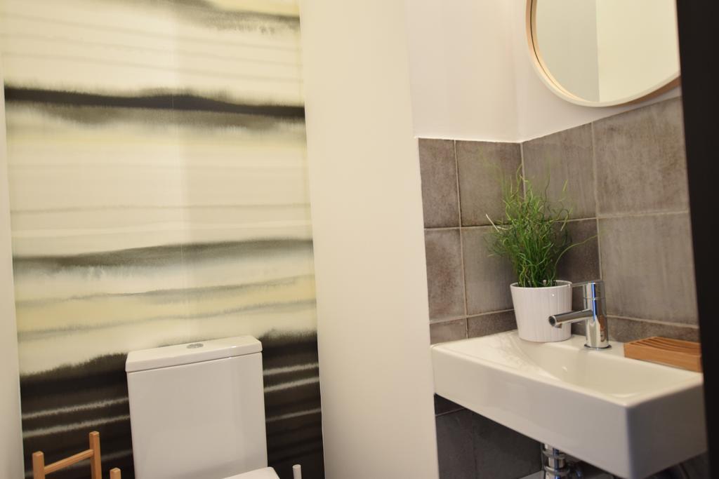 Luxury Apartment By Hi5 - Bajcsy Suite Budapeşte Dış mekan fotoğraf