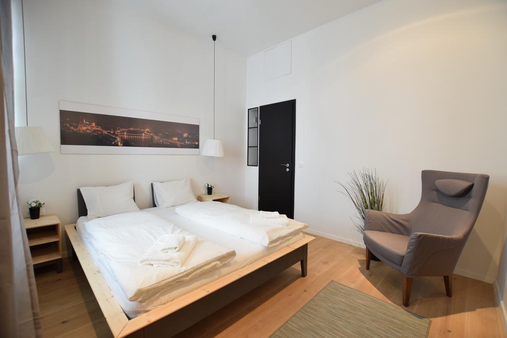 Luxury Apartment By Hi5 - Bajcsy Suite Budapeşte Dış mekan fotoğraf